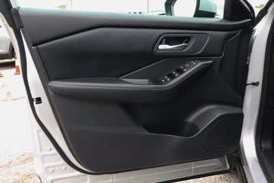 2025 Nissan Rogue AWD SV