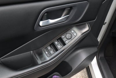2025 Nissan Rogue AWD SV