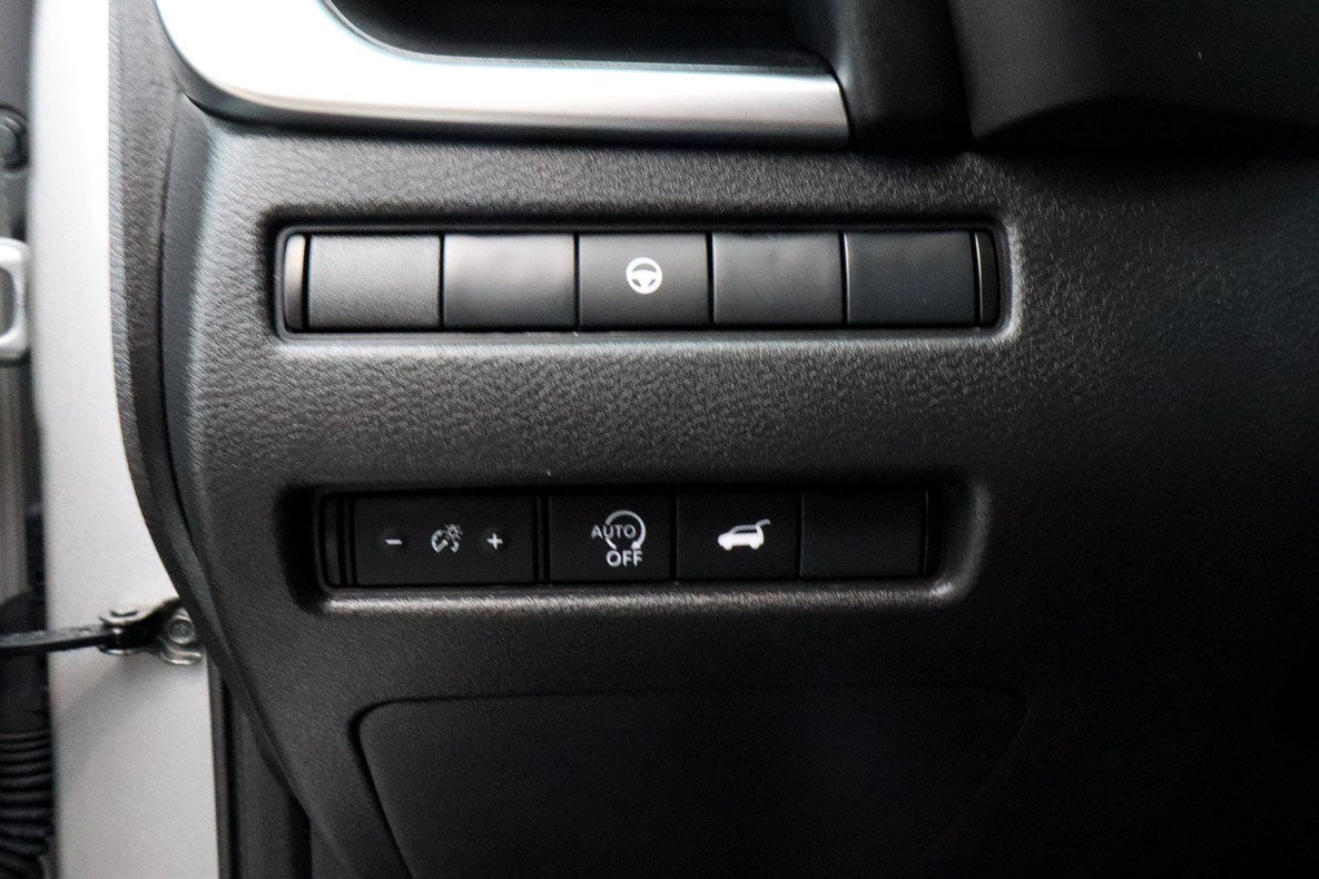 2025 Nissan Rogue AWD SV
