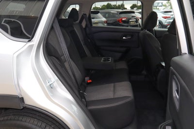 2025 Nissan Rogue AWD SV