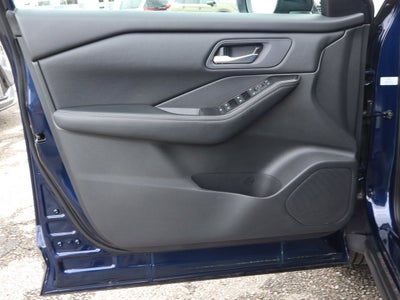 2025 Nissan Rogue AWD SV