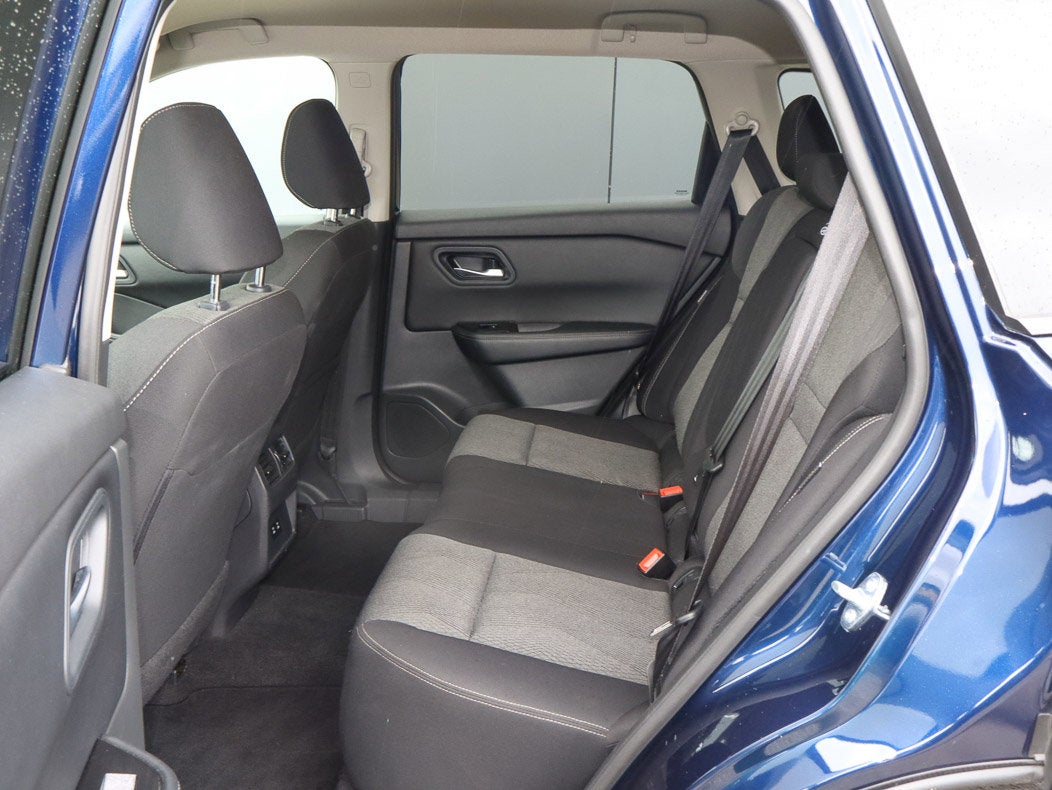 2025 Nissan Rogue AWD SV
