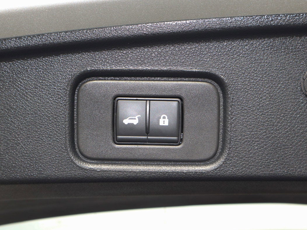 2025 Nissan Pathfinder SV 2WD