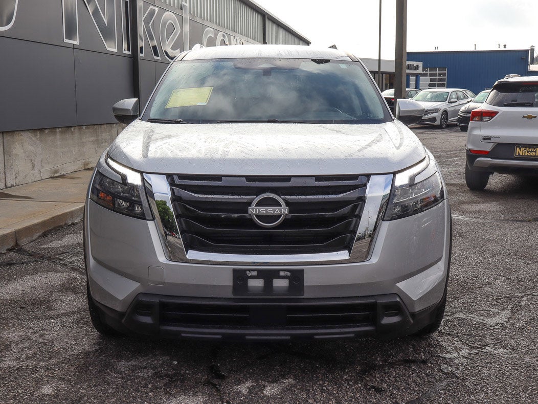 2025 Nissan Pathfinder SV 2WD