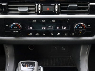 2025 Nissan Pathfinder SV 2WD