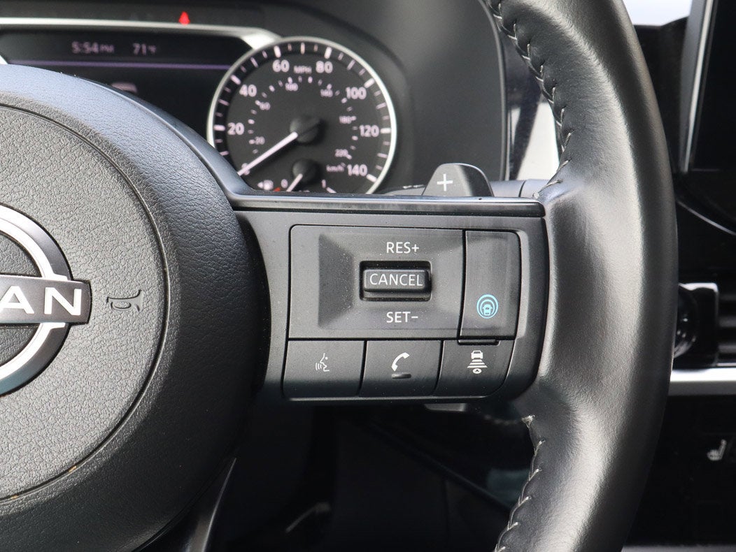 2025 Nissan Pathfinder SV 2WD
