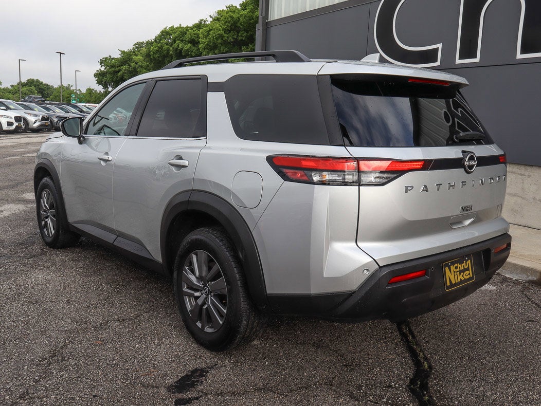 2025 Nissan Pathfinder SV 2WD