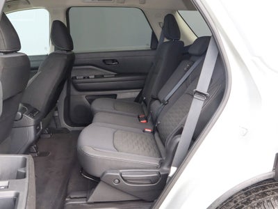 2025 Nissan Pathfinder SV 2WD