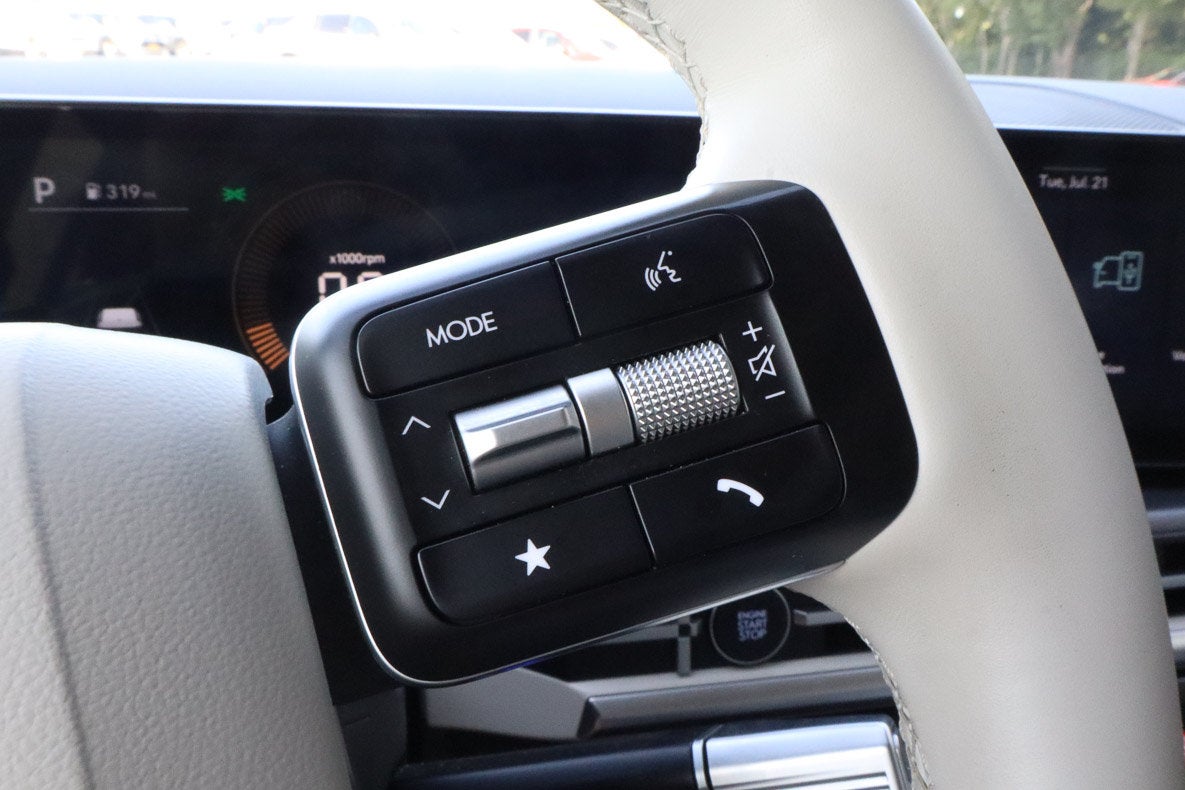 2025 Hyundai Santa Fe SEL AWD