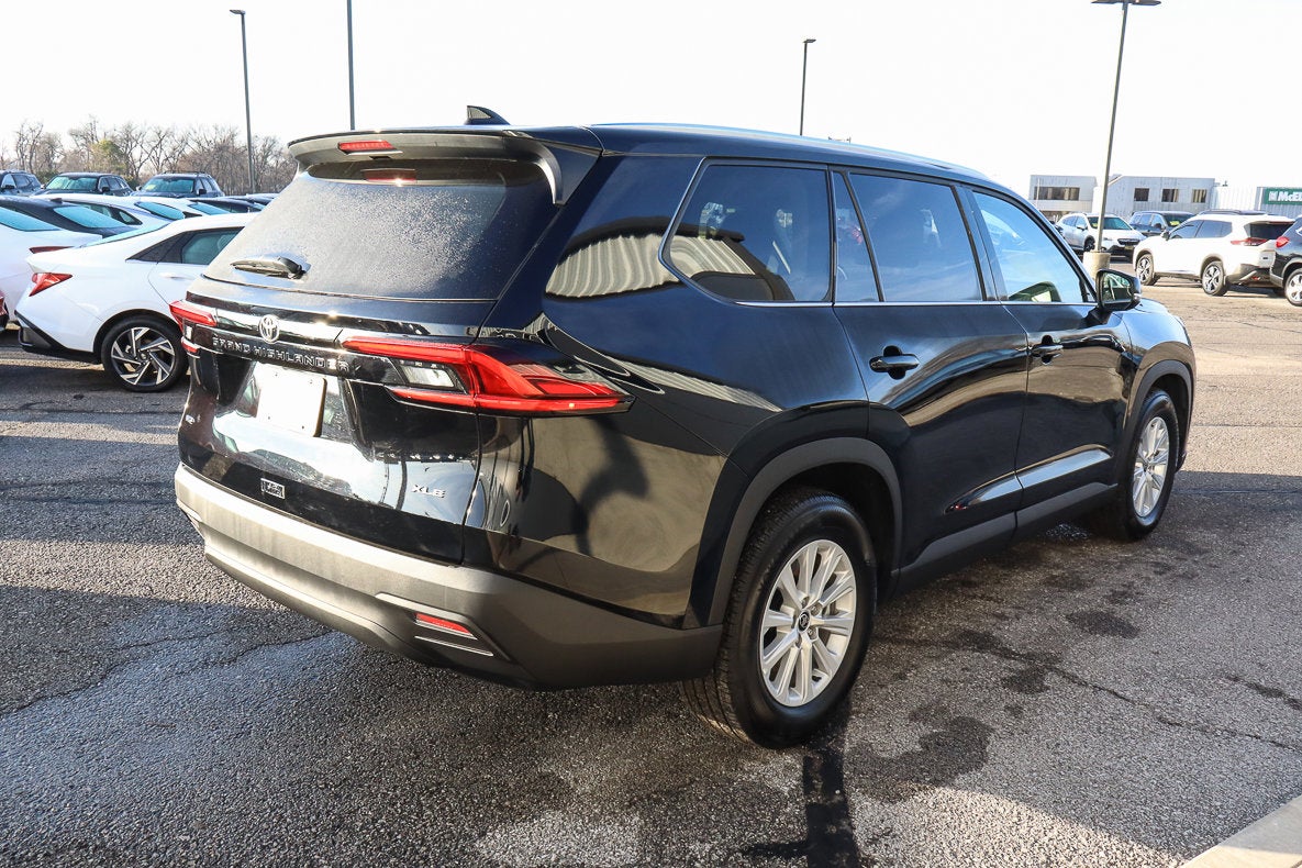2025 Toyota Grand Highlander XLE