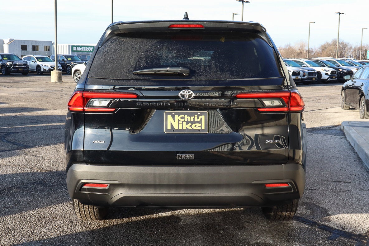 2025 Toyota Grand Highlander XLE