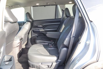 2025 Toyota Grand Highlander XLE