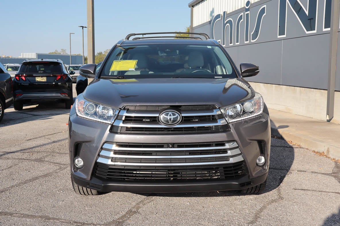 2019 Toyota Highlander Base