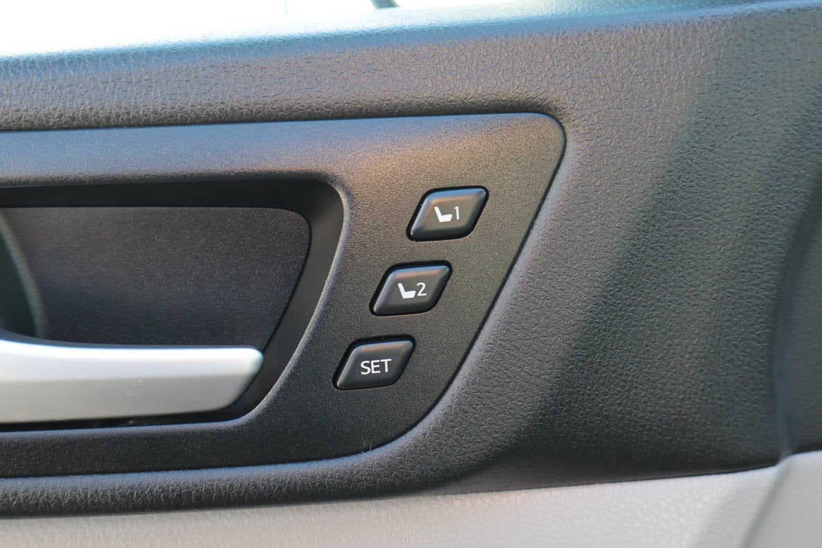 2019 Toyota Highlander Base