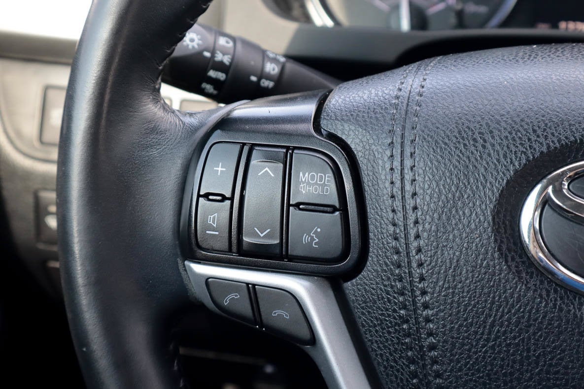 2019 Toyota Highlander SE V6 AWD