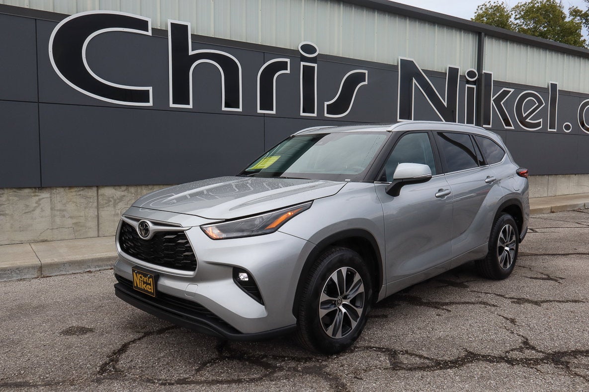 2024 Toyota Highlander XLE