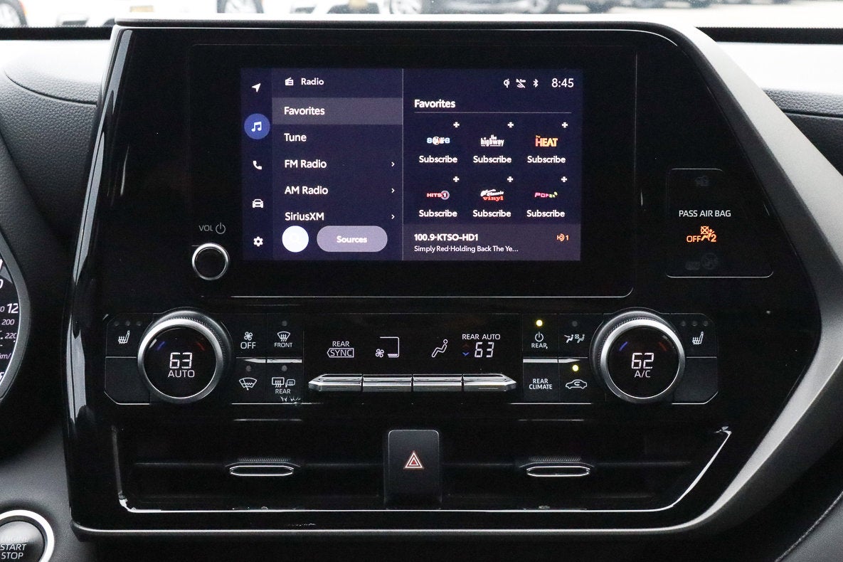 2024 Toyota Highlander XLE