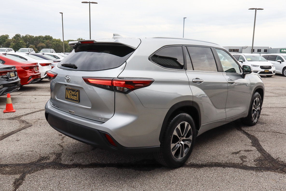 2024 Toyota Highlander XLE