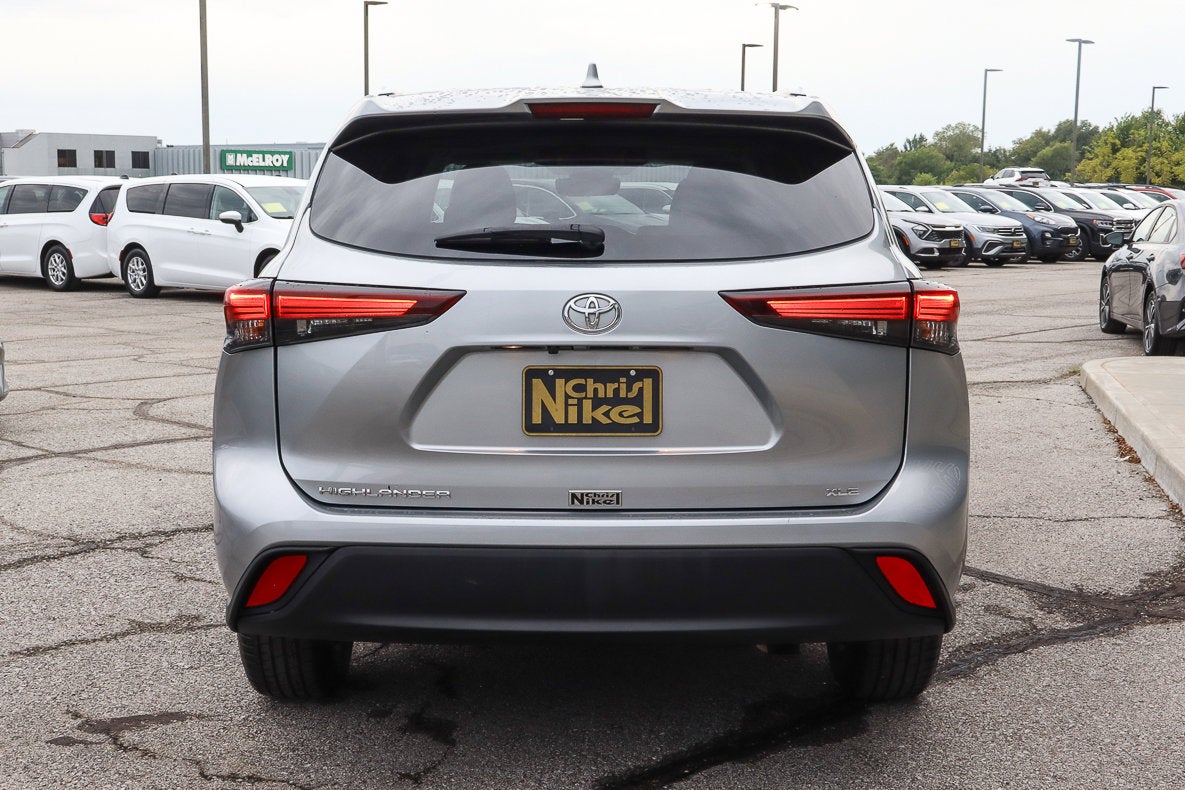 2024 Toyota Highlander XLE