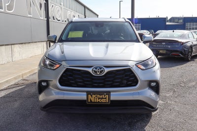 2024 Toyota Highlander XLE FWD