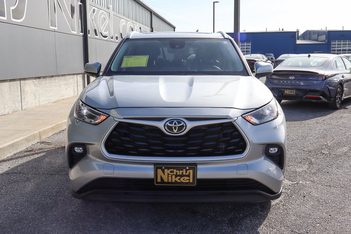 2024 Toyota Highlander XLE FWD