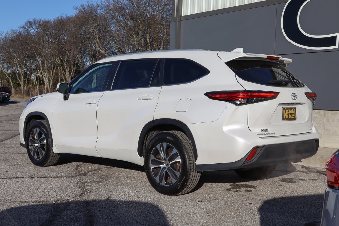 2023 Toyota Highlander XLE