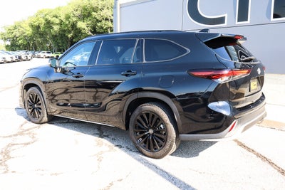 2024 Toyota Highlander XSE