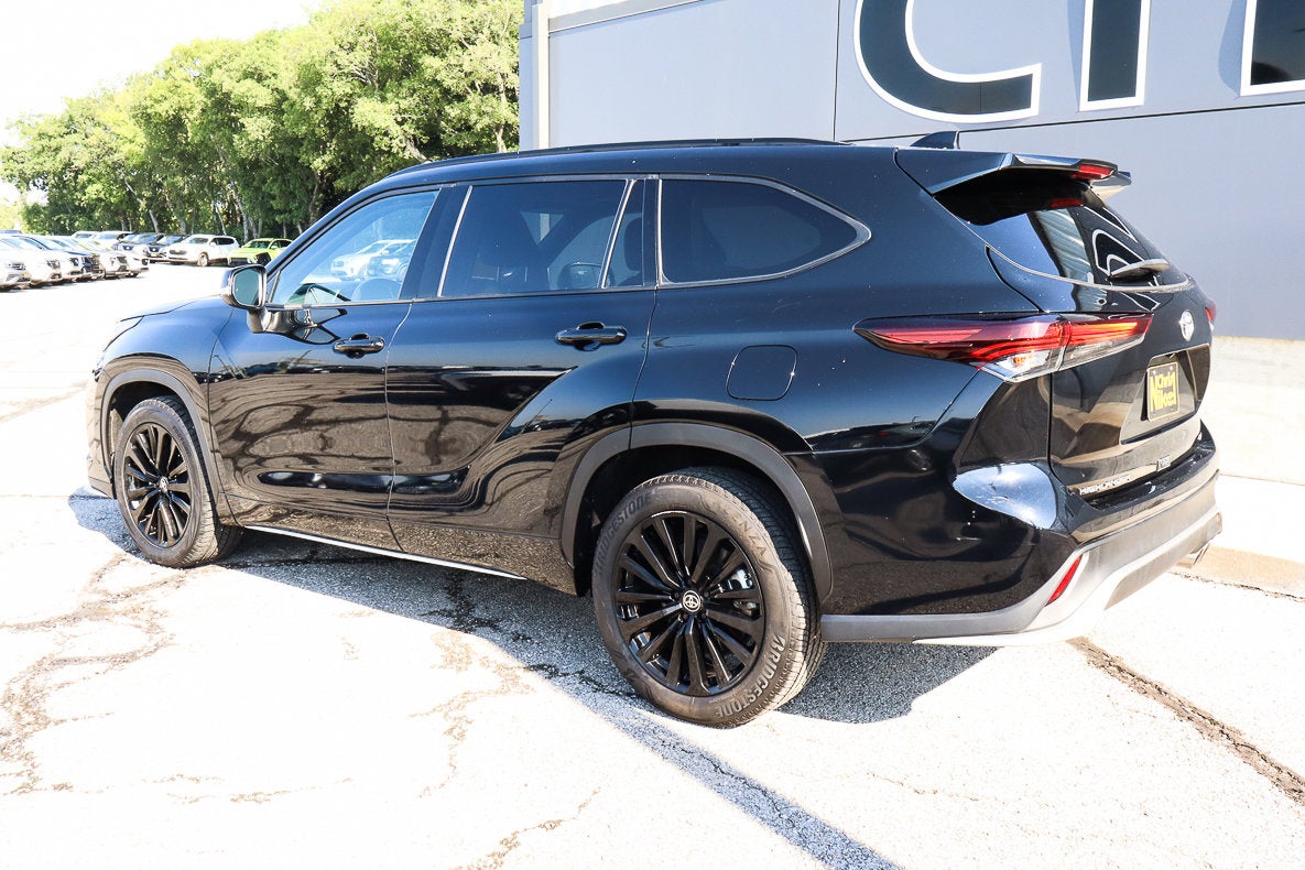 2024 Toyota Highlander XSE