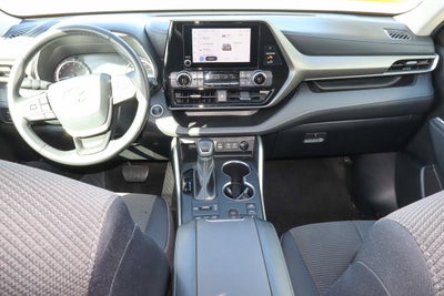 2024 Toyota Highlander LE AWD