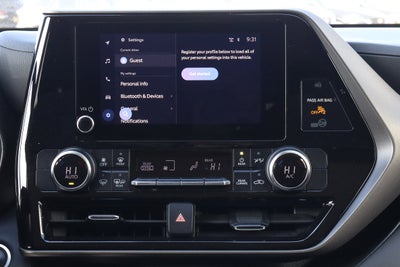 2024 Toyota Highlander LE AWD