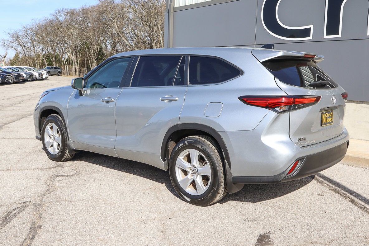 2024 Toyota Highlander LE AWD