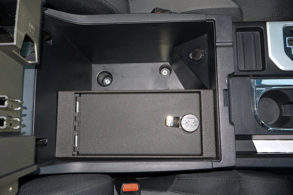 2021 Toyota Tundra 4WD SR5 CrewMax 5.5' Bed 5.7L