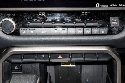 2022 Toyota Tundra 2WD Limited CrewMax 6.5' Bed