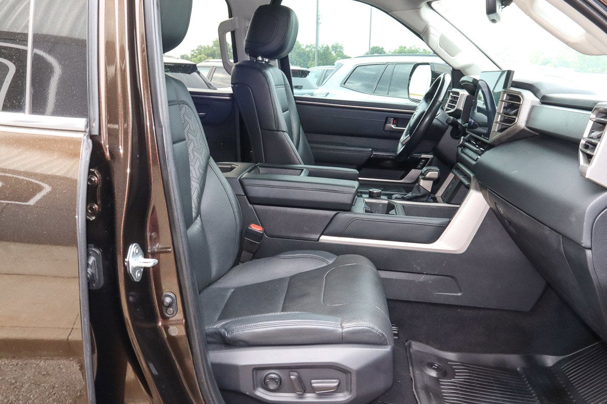 2022 Toyota Tundra 2WD Limited CrewMax 6.5' Bed