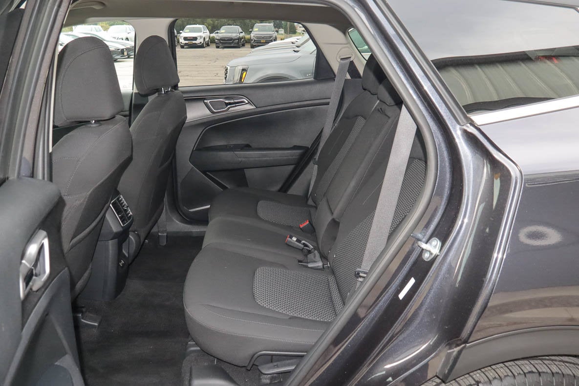 2026 Kia Sportage LX FWD