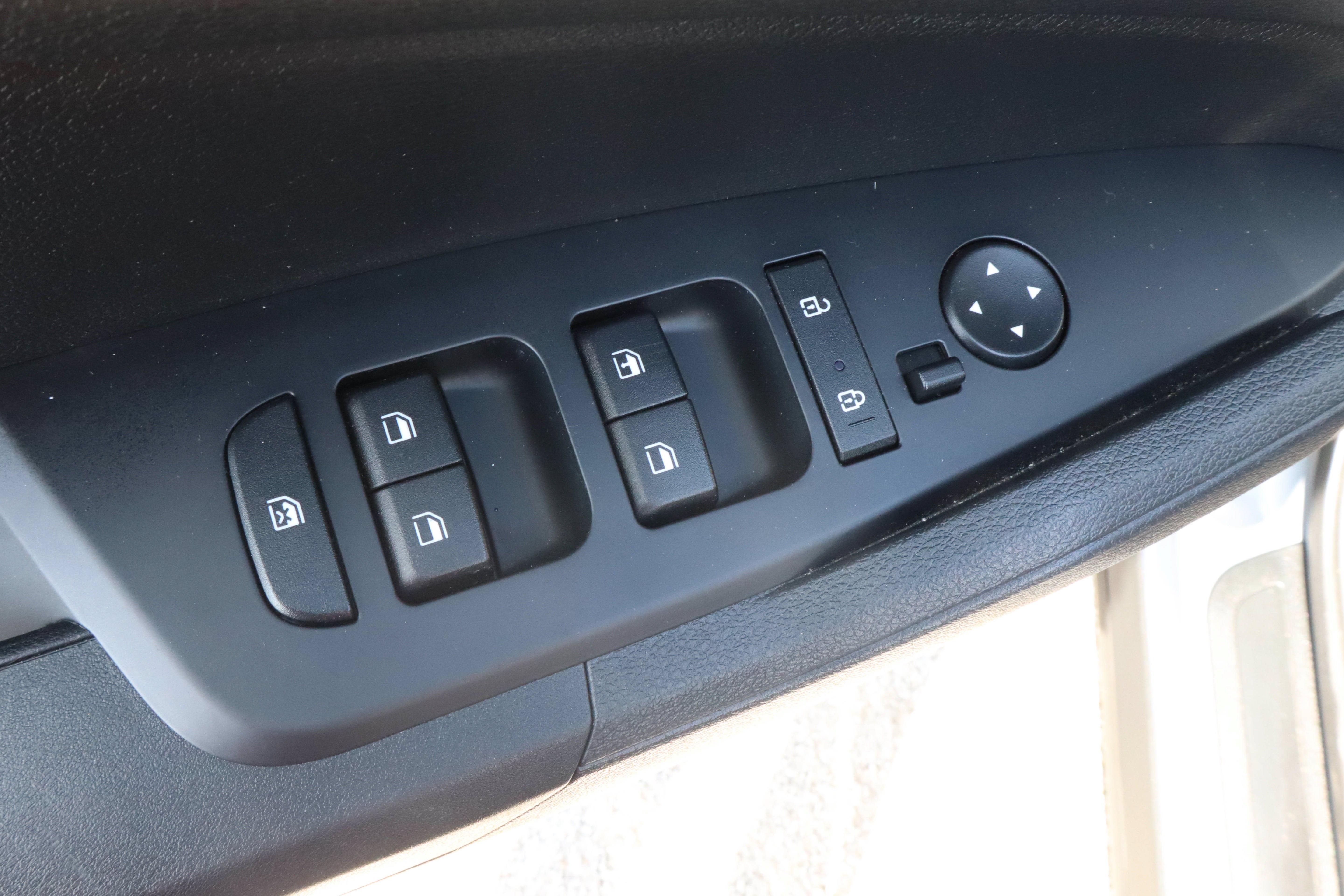 2025 Kia Sportage LX FWD