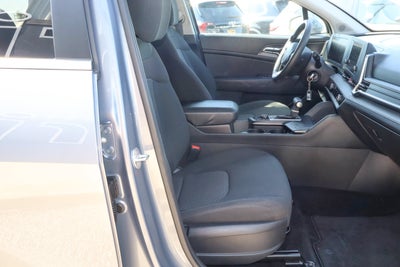 2025 Kia Sportage LX FWD