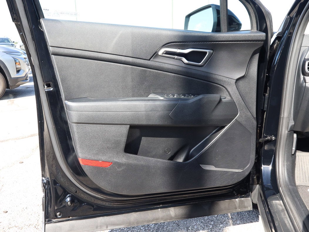 2025 Kia Sportage LX FWD