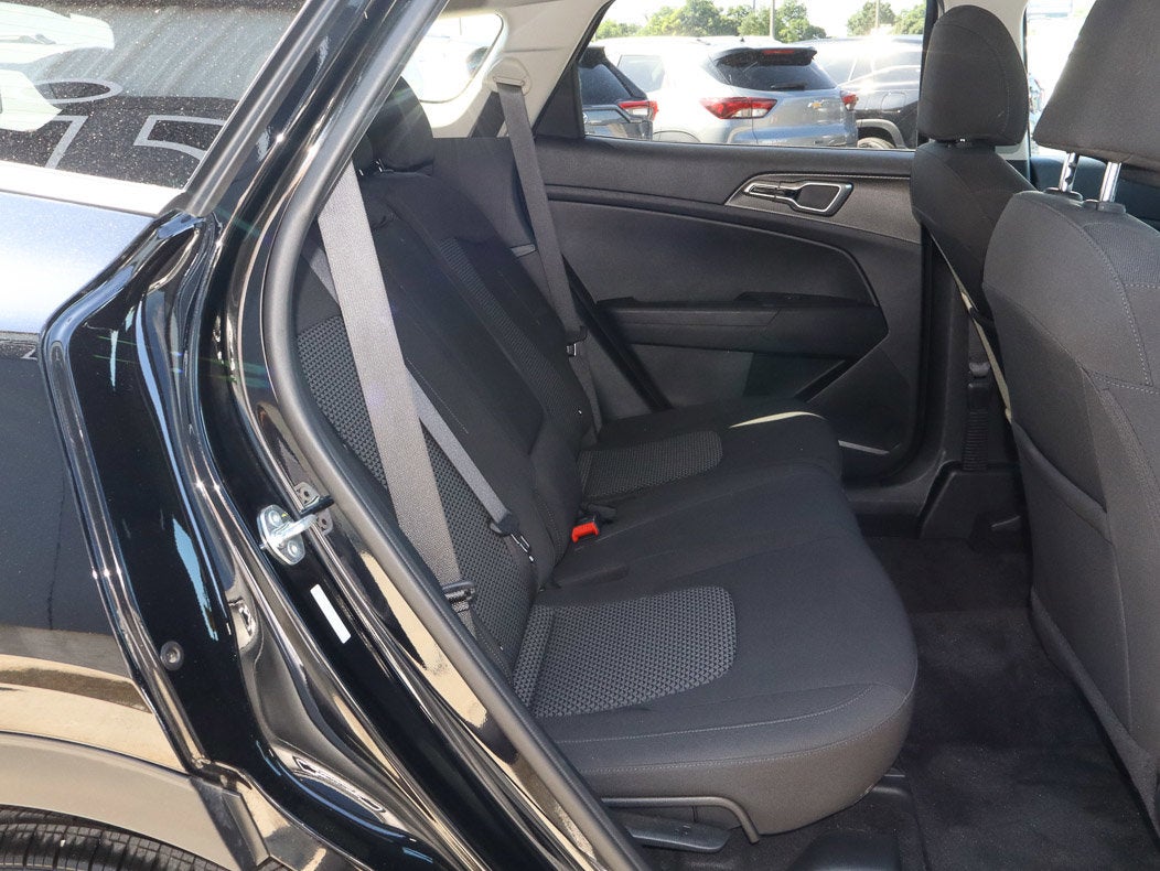 2025 Kia Sportage LX FWD