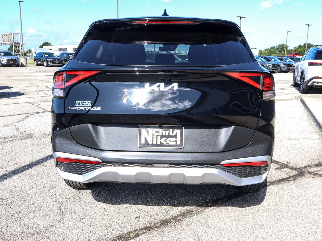 2025 Kia Sportage LX FWD