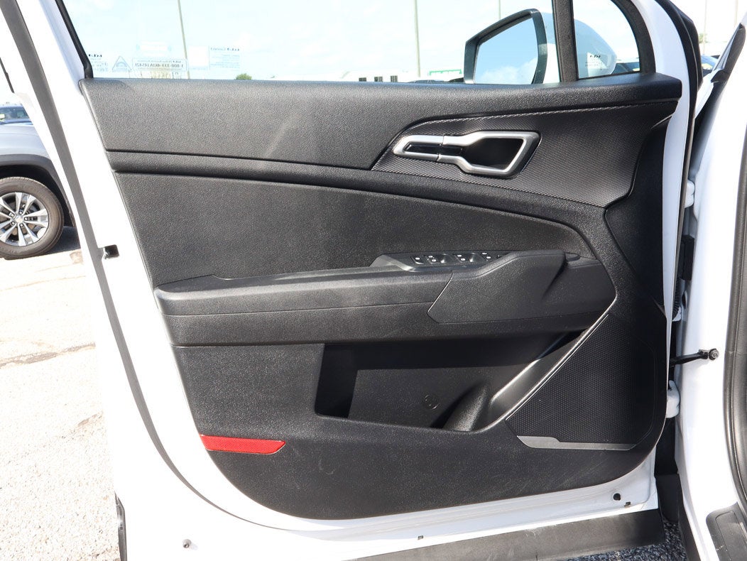 2025 Kia Sportage LX FWD