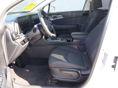 2025 Kia Sportage LX FWD