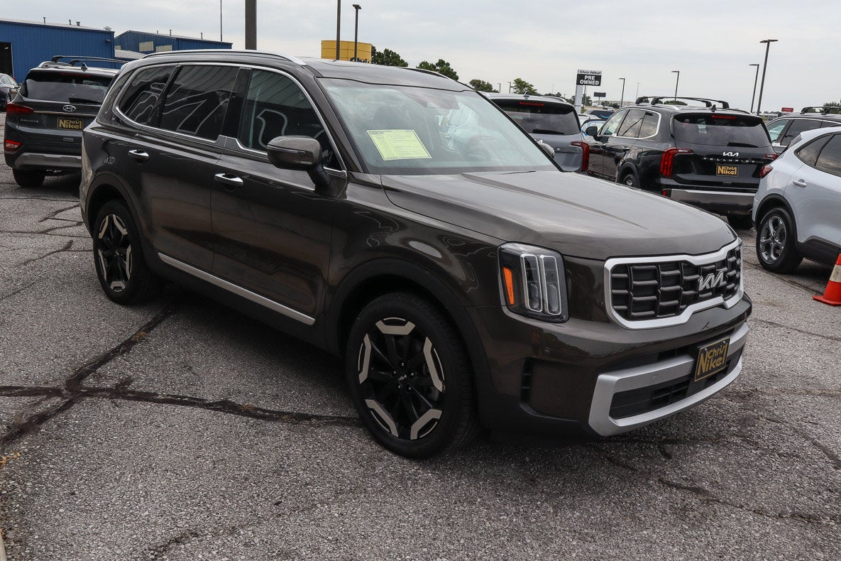 2025 Kia Telluride S FWD