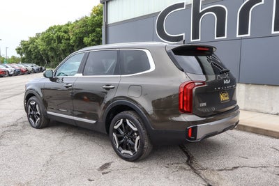 2025 Kia Telluride S FWD