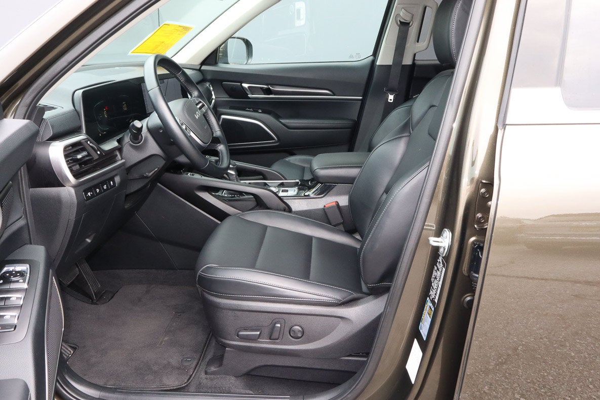 2025 Kia Telluride S FWD