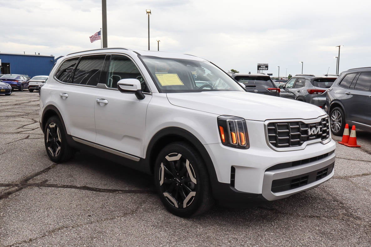 2025 Kia Telluride S FWD