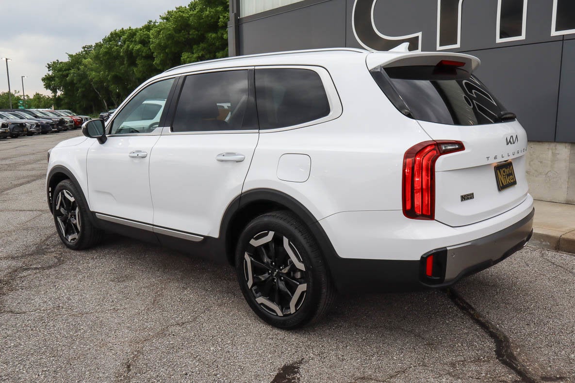 2025 Kia Telluride S FWD