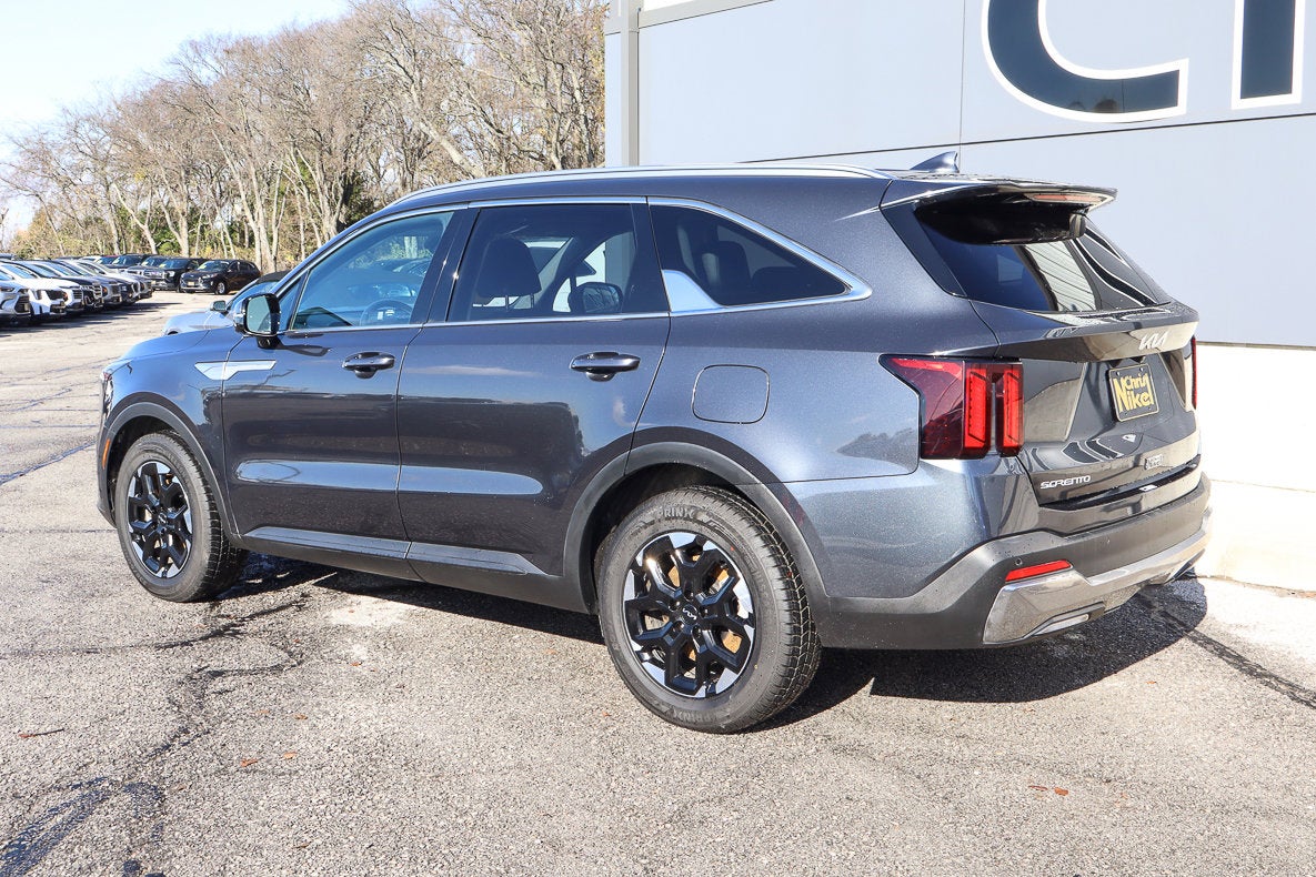 2024 Kia Sorento S