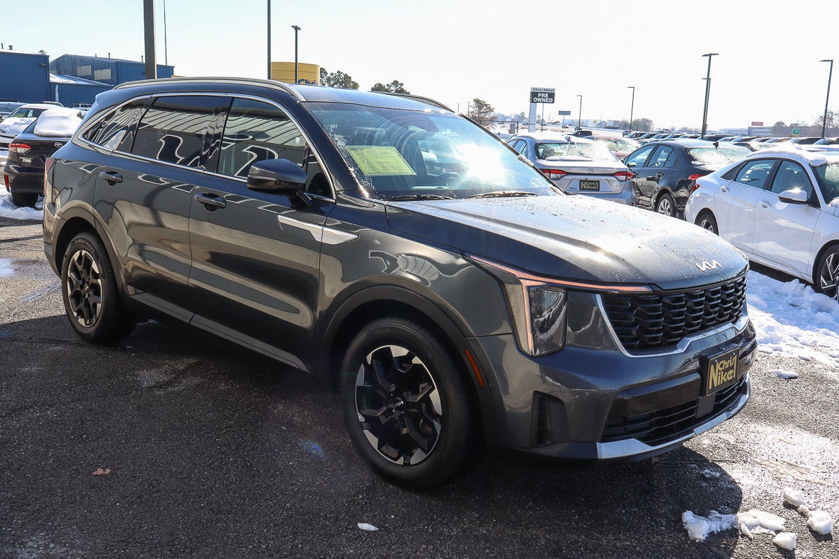 2024 Kia Sorento S