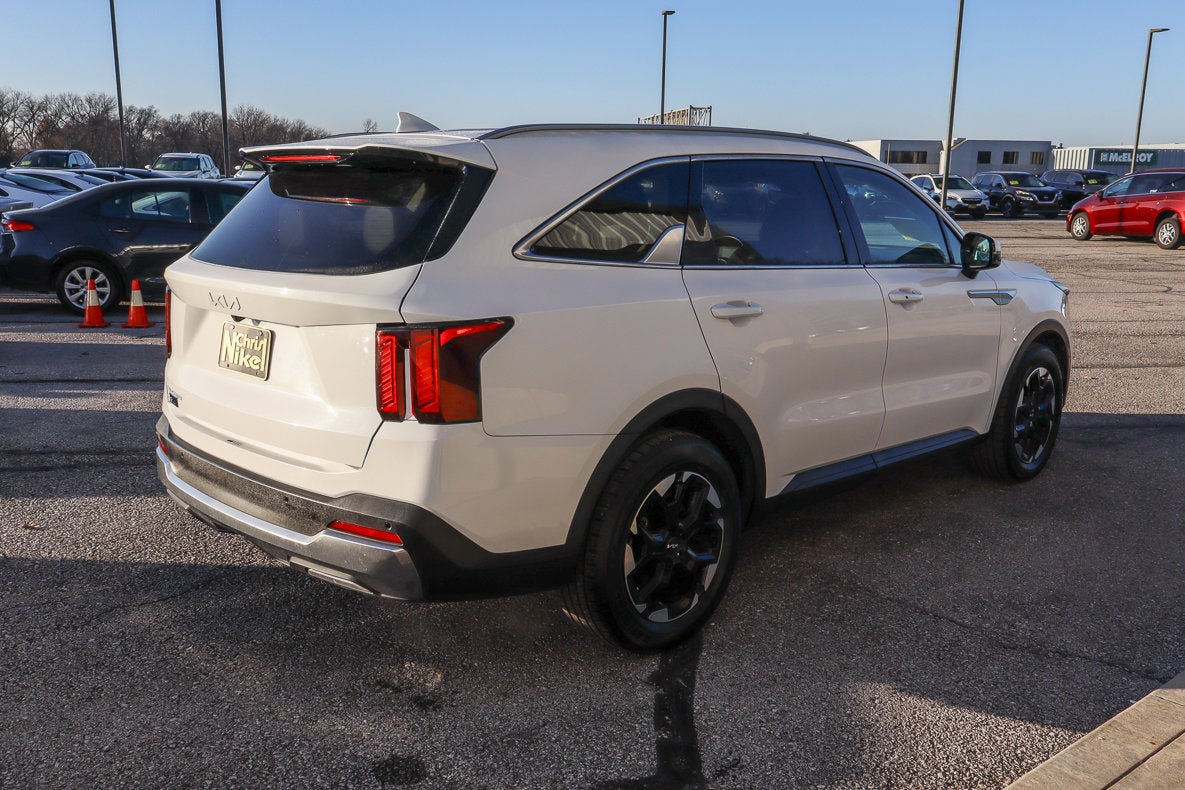 2024 Kia Sorento S